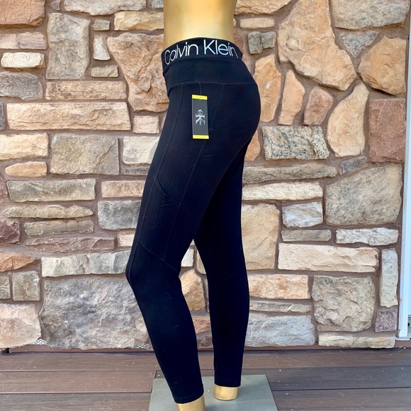 Calvin Klein Pants - NWT Calvin Klein Leggings